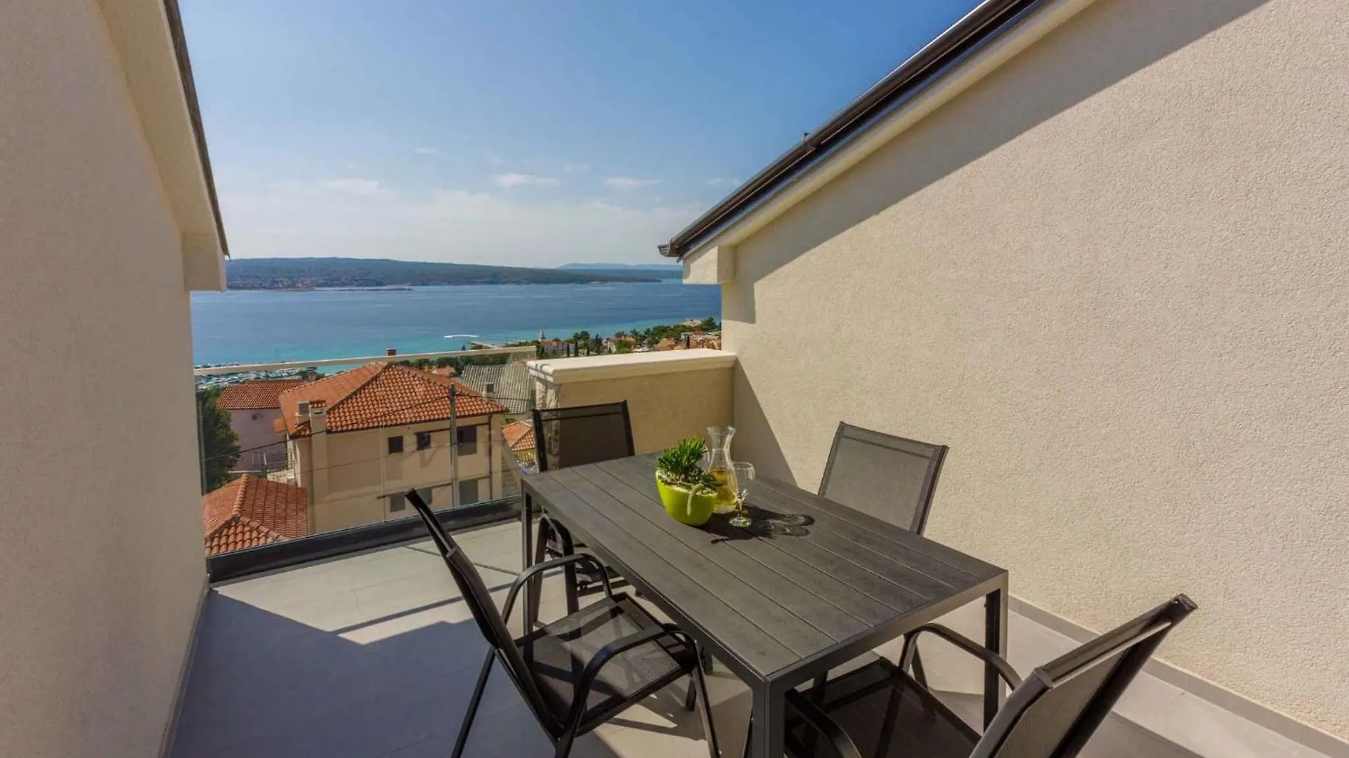 Apartment In Crikvenica 41679