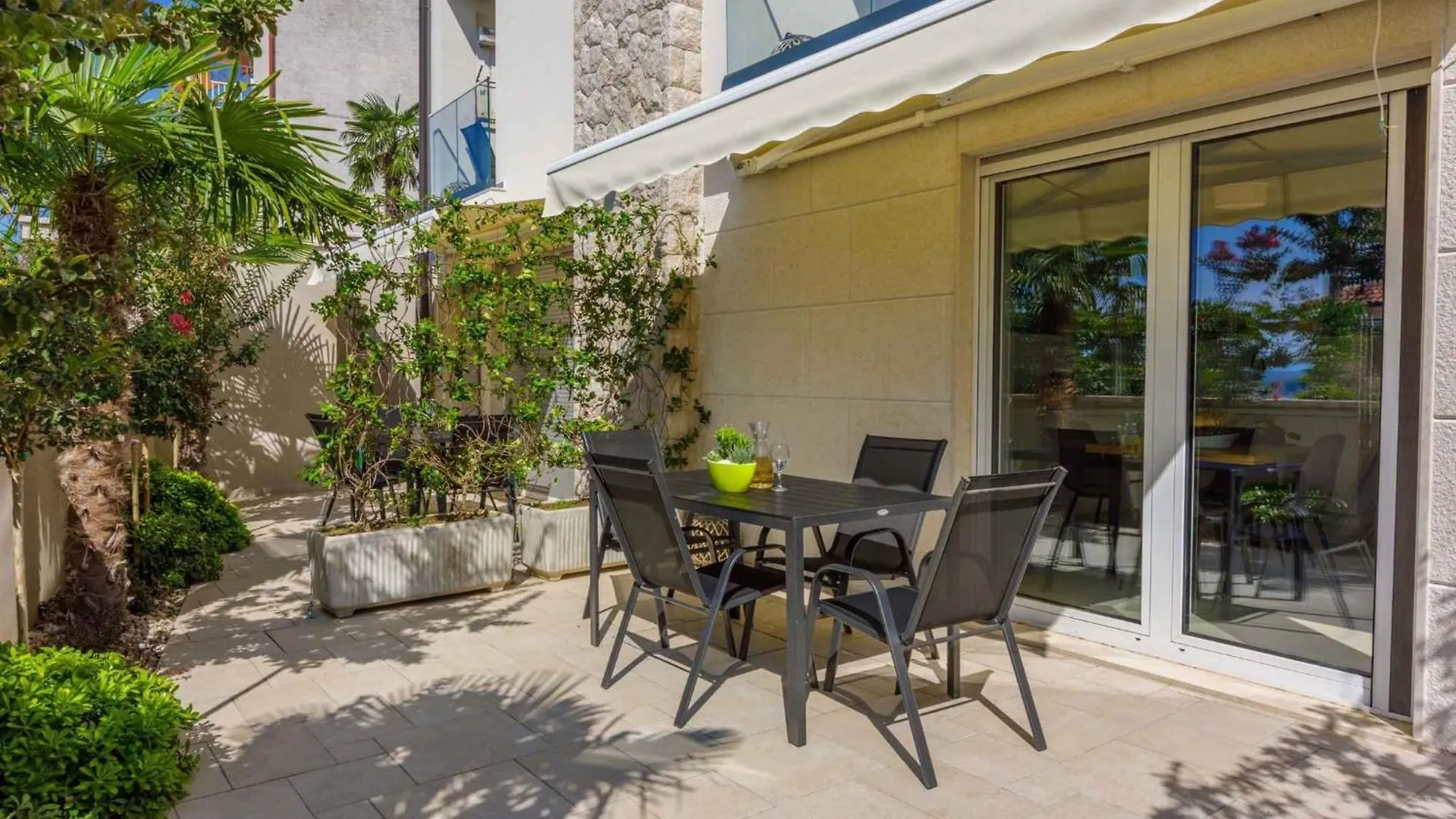 Apartment In Crikvenica 41679